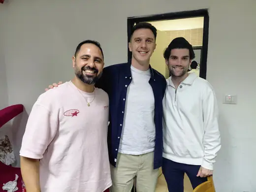 Dovi Neuburger with a member of the English Comedy TLV team